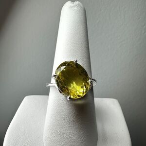 NWOT 11x13mm faceted lemon quartz solitaire ring in sterling silver!